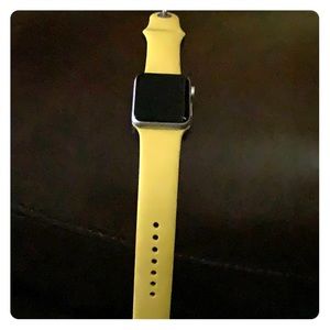 Watch Apple Watch Series 2